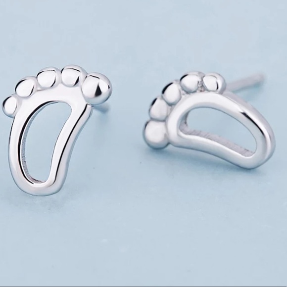 Jewelry - Sterling Silver 925 Stud Earrings